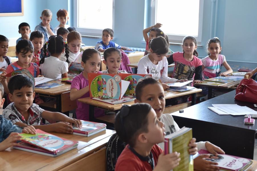 Türkiye´de 450 bin Suriyeli öğrenci eğitim görüyor